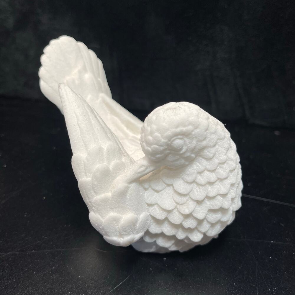 A Santini Italian Alabaster White Dove Sculpture Italy 4" Vtg Tucked Beak